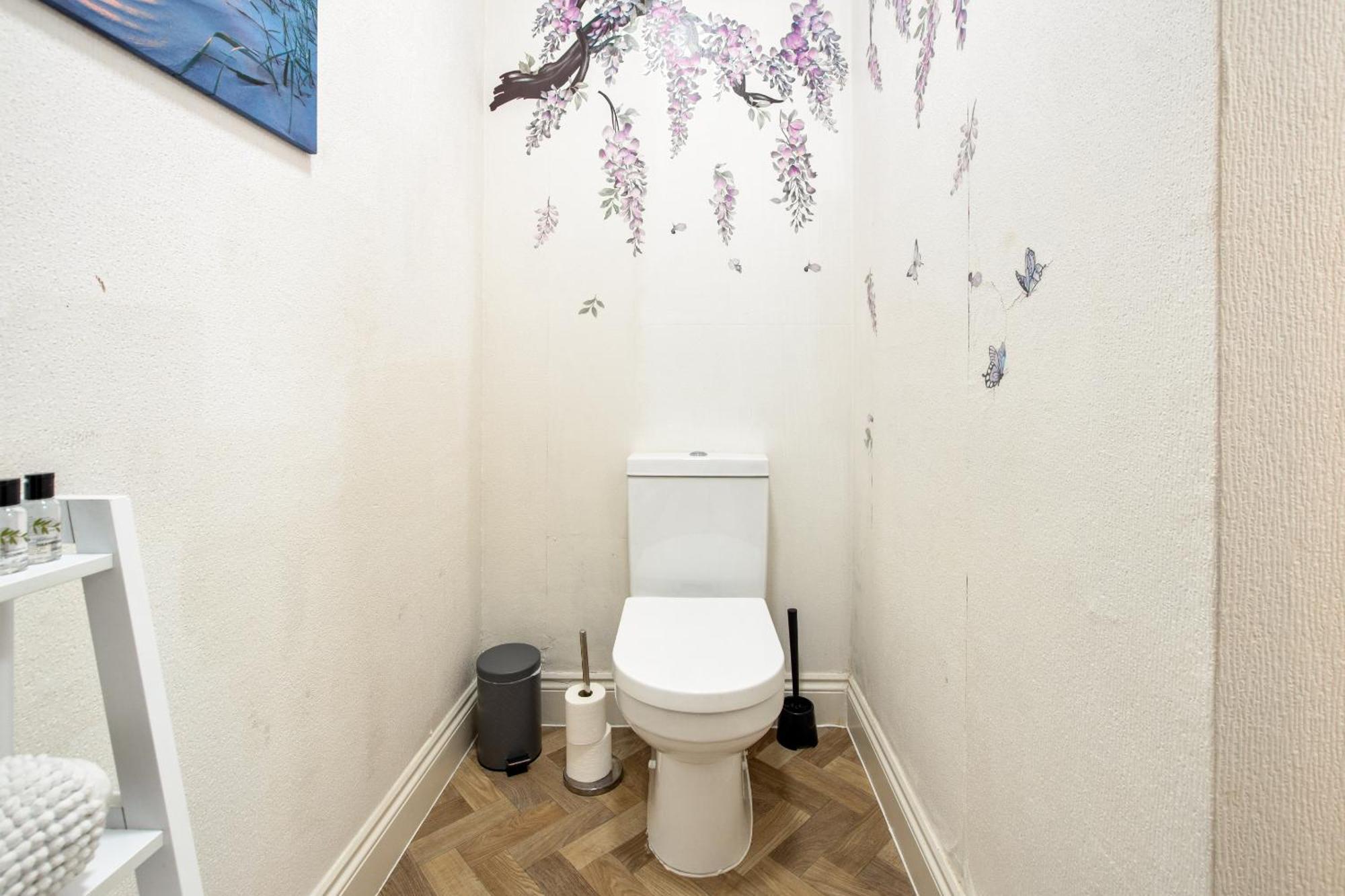 The Sand Bank - Flat 1, Cosy, Central Bournemouth, Sleeps 4, 7 Min From The Beach, Pet Friendly, Parking, Wifi, Kitchen,Washer,Private Exit Exterior photo